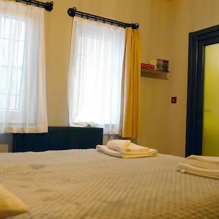 Alpha Stone House Отель *