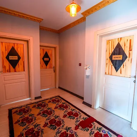 Otel Alpha Stone House