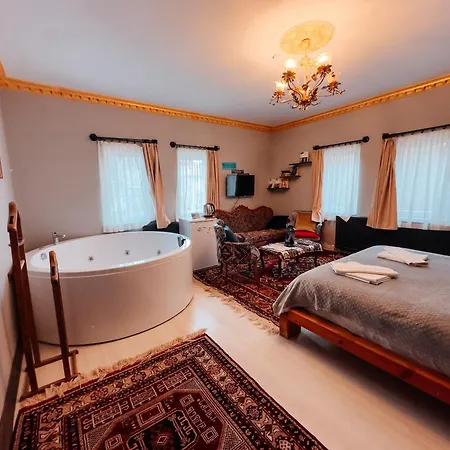 Hotel Alpha Stone House
